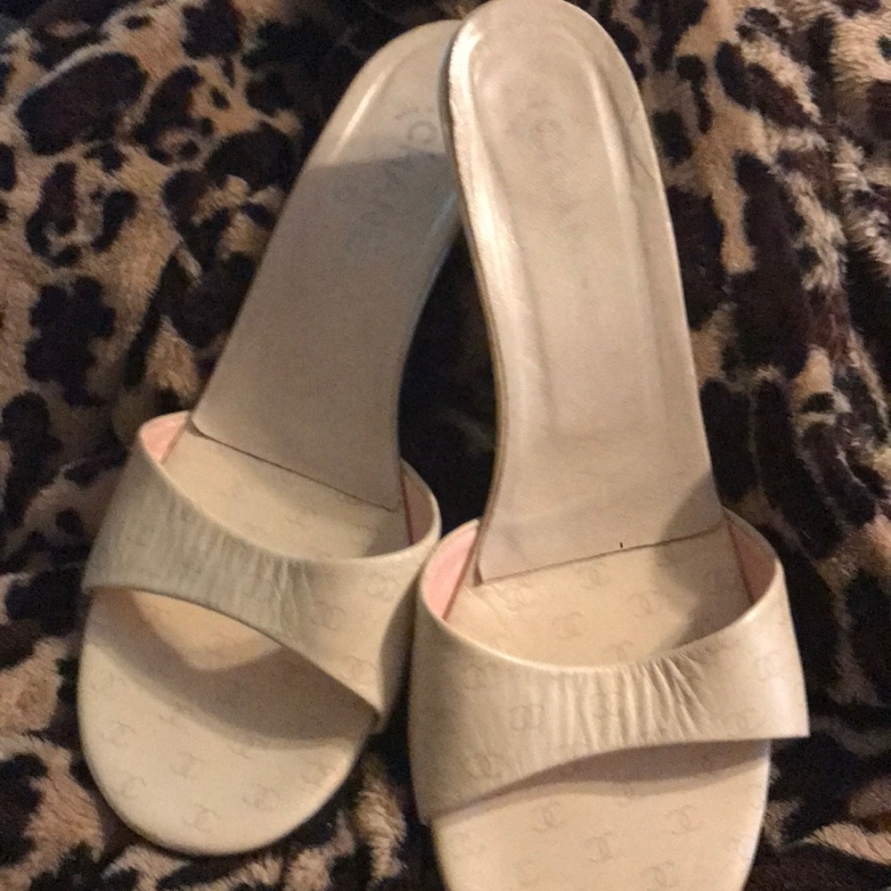 Chanel mules Authentic